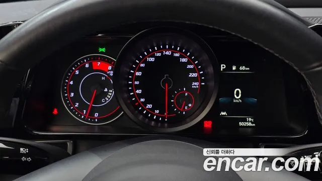 Hyundai AVANTE 2023 — фото 11
