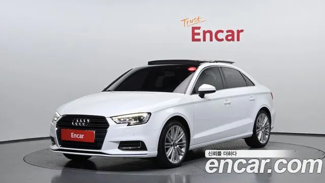Audi A3 2018 — фото 1