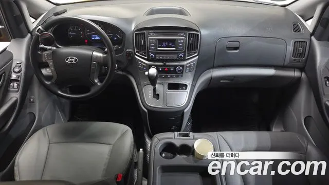 Hyundai Starex 2016 — фото 7
