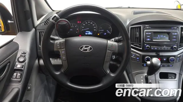 Hyundai Starex 2016 — фото 13