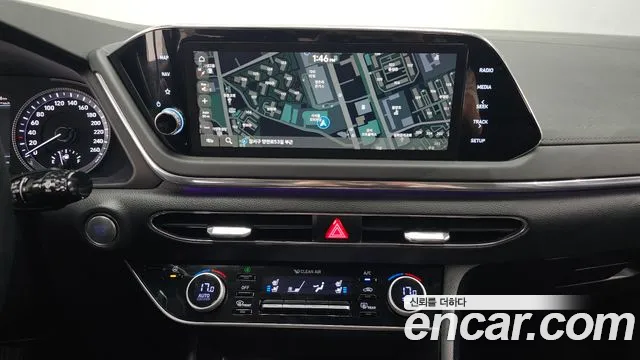Hyundai Sonata 2022 — фото 14