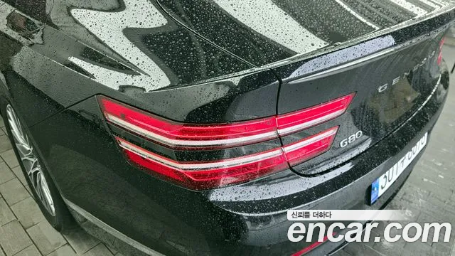 Genesis G80 2022 — фото 9