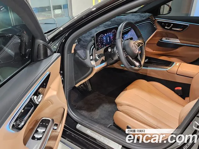 Mercedes-Benz E-Class 2024 — фото 10