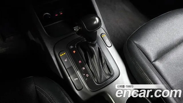 Kia K3 2014 — фото 12