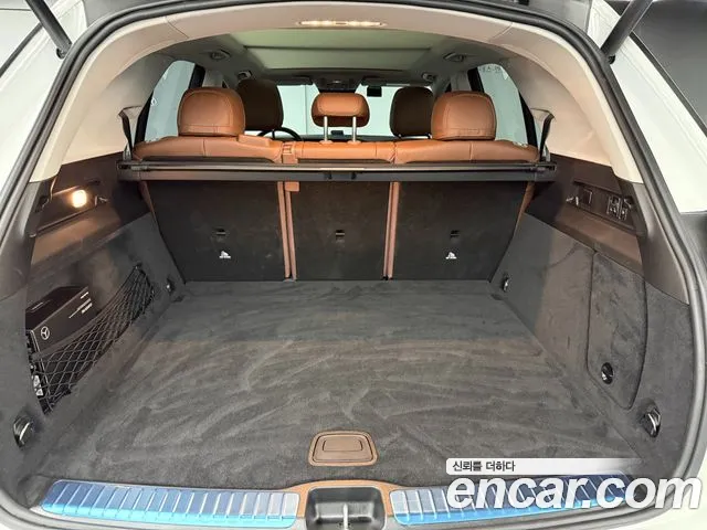 Mercedes-Benz GLE-Class 2026 — фото 19