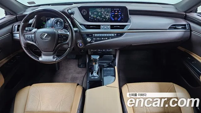 Lexus ES 2021 — фото 10