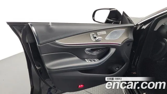 Mercedes-Benz CLS-Class 2019 — фото 14