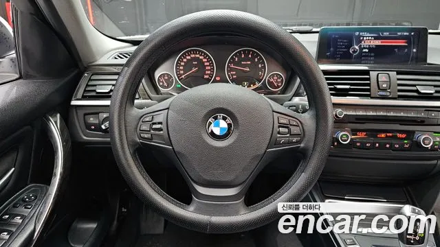BMW 3-Series 2015 — фото 13