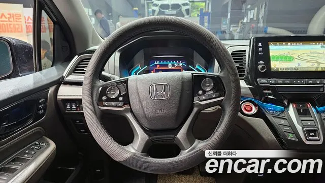 Honda Odyssey 2021 — фото 19