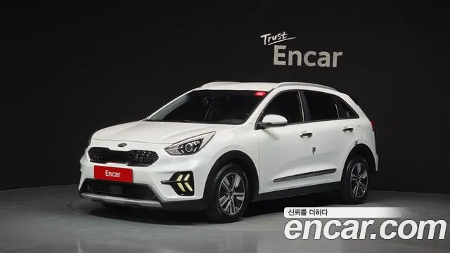 Kia Niro 2021 — фото 1