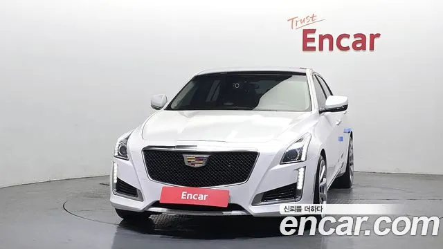 Cadillac CTS 2018 — фото 3
