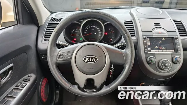 Kia Soul 2010 — фото 13