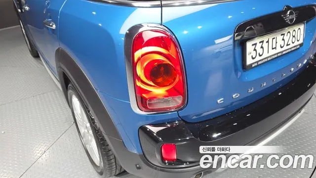 Mini Countryman 2020 — фото 9
