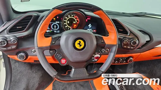 Ferrari 488 2018 — фото 13