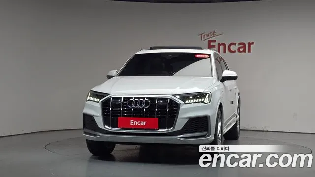 Audi Q7 2021 — фото 2