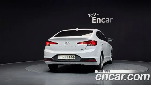 Hyundai AVANTE 2020 — фото 4