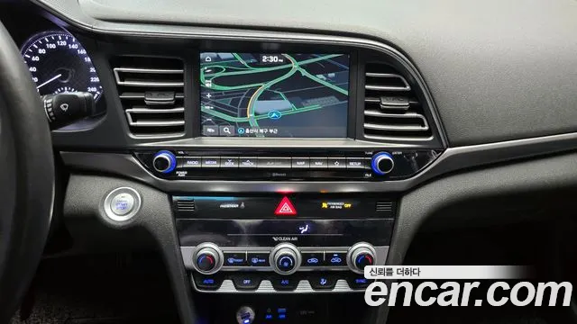 Hyundai AVANTE 2020 — фото 20