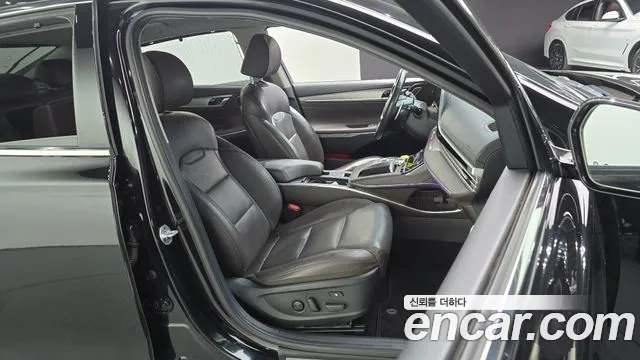 Hyundai Grandeur 2020 — фото 12