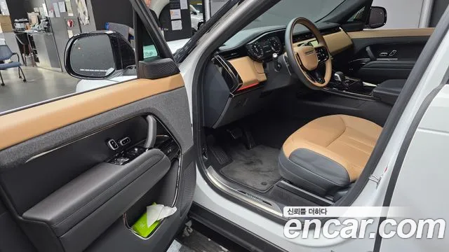 Land Rover Range Rover Sport 2025 — фото 13