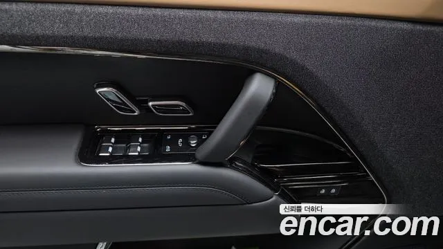 Land Rover Range Rover Sport 2025 — фото 28
