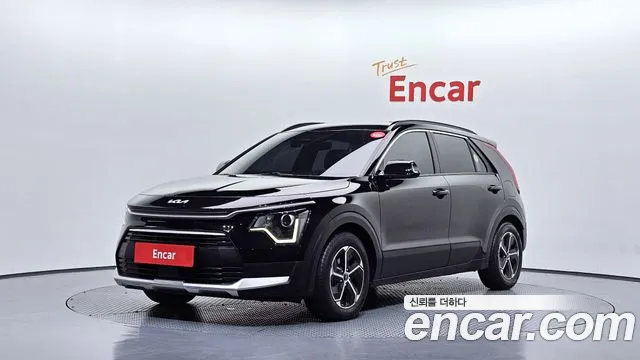 Kia Niro 2022 — фото 1