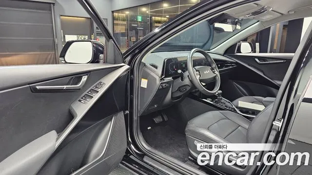 Kia Niro 2022 — фото 13