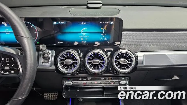 Mercedes-Benz GLB-Class 2021 — фото 18