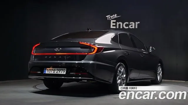 Hyundai Sonata 2022 — фото 2