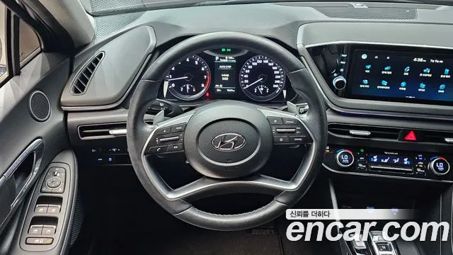 Hyundai Sonata 2022 — фото 19