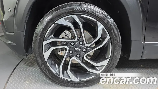 ChevroletGMDaewoo Trailblazer 2024 — фото 5