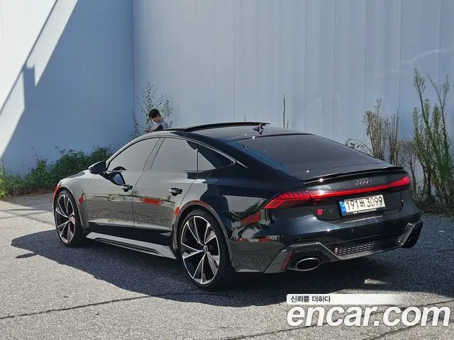 Audi RS7 2021 — фото 4