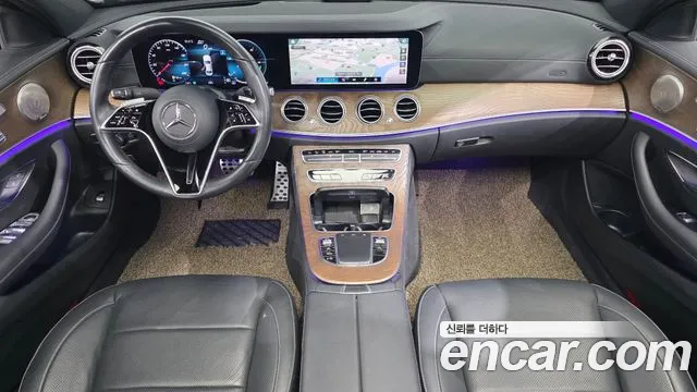 Mercedes-Benz E-Class 2021 — фото 10