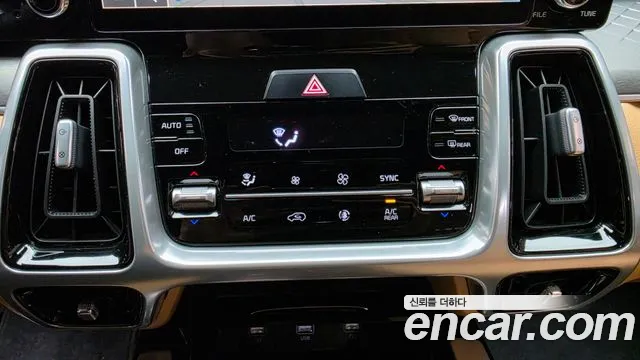 Kia Sorento 2023 — фото 33