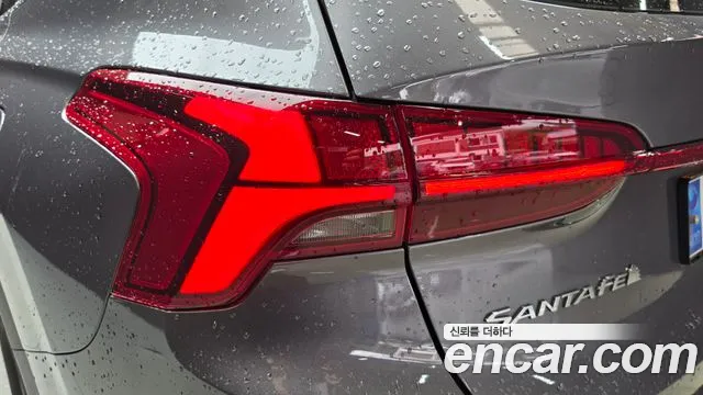 Hyundai Santafe 2023 — фото 9