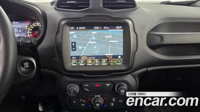 Jeep Renegade 2019 — фото 18