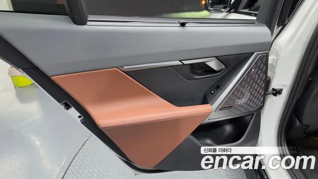 BMW 5-Series 2024 — фото 15