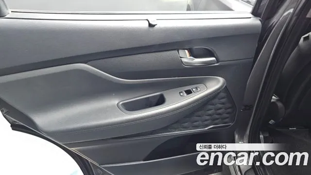 Hyundai Santafe 2021 — фото 15