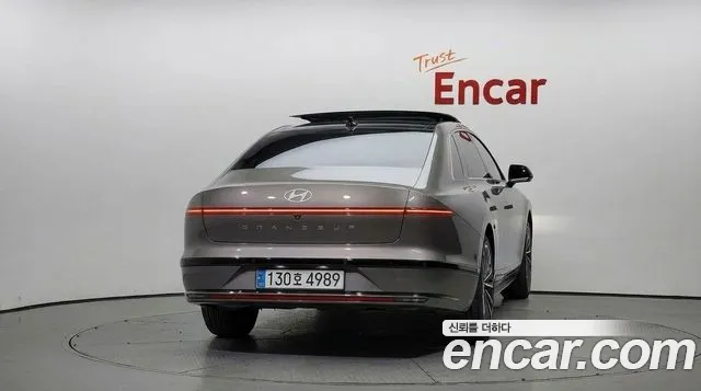 Hyundai Grandeur 2023 — фото 4