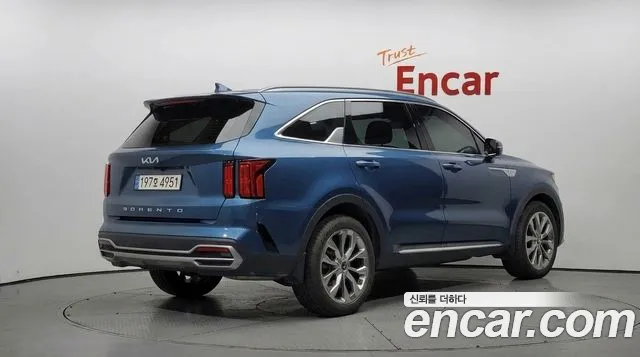 Kia Sorento 2022 — фото 2