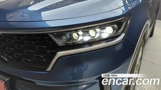 Kia Sorento 2022 — фото 8