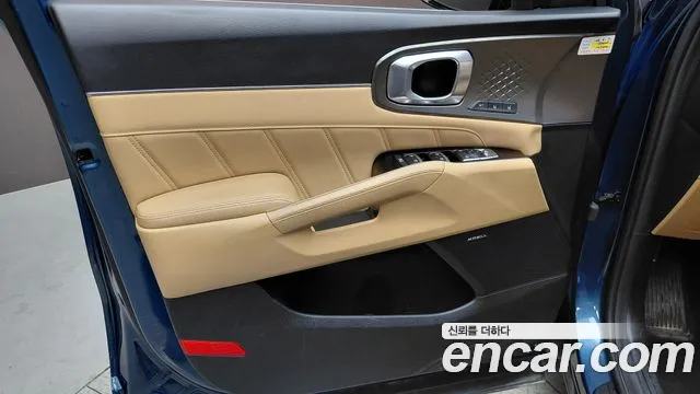 Kia Sorento 2022 — фото 14