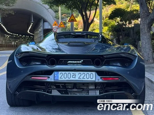 Mclaren 720S 2019 — фото 18