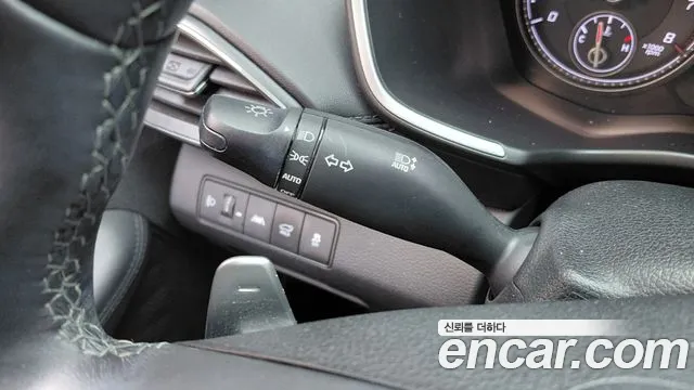 Hyundai Santafe 2023 — фото 31