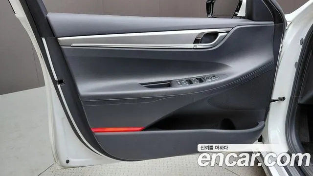 Hyundai Grandeur 2022 — фото 14