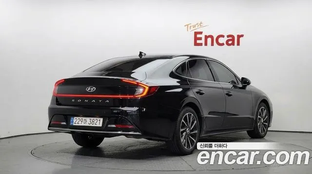 Hyundai Sonata 2023 — фото 2