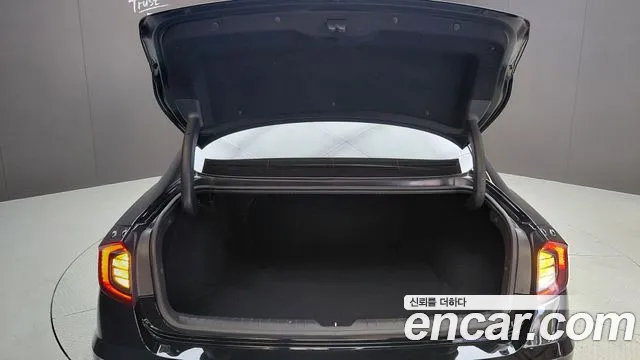 Hyundai Sonata 2023 — фото 23