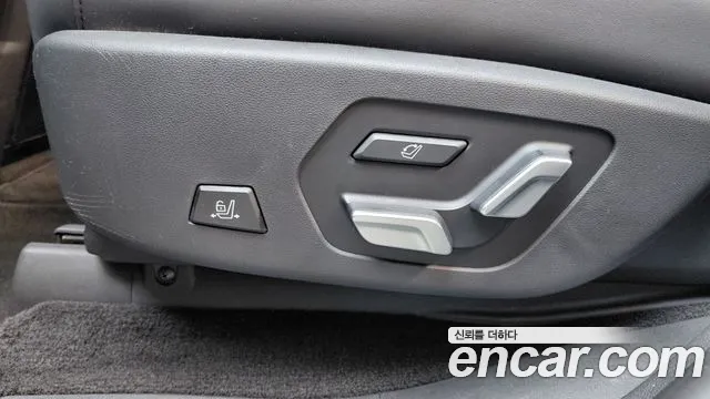 Hyundai Santafe 2024 — фото 31