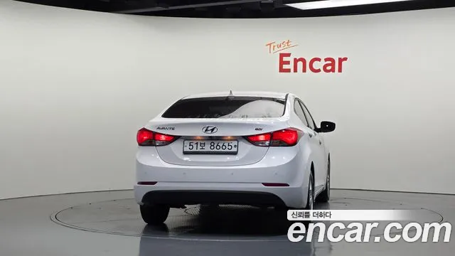 Hyundai AVANTE 2015 — фото 4