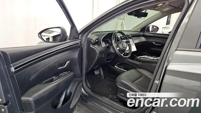 Hyundai Tucson 2023 — фото 13