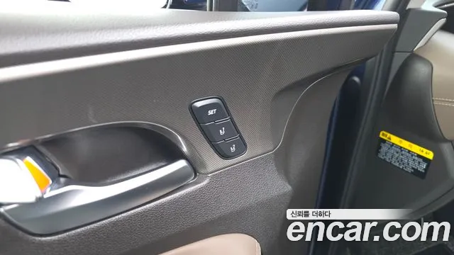 Hyundai Santafe 2019 — фото 37